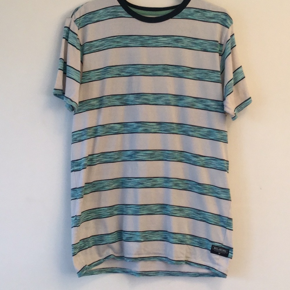BILLABONG short sleeve tee M